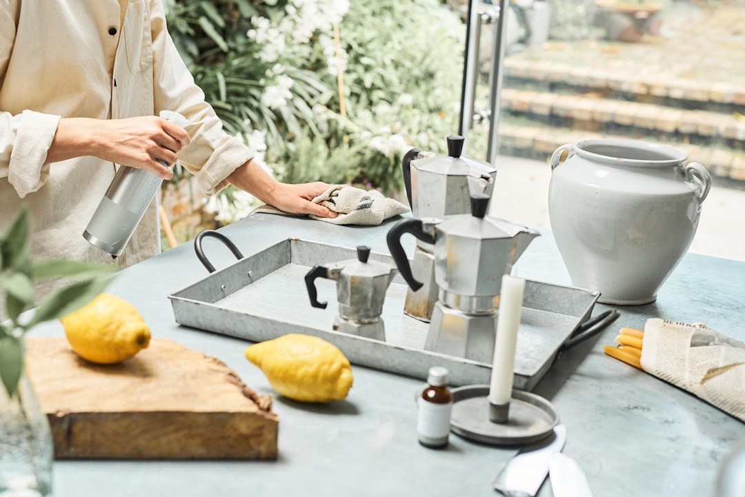 KINN Living eco-friendly refillable cleaning products. Photographed by Ollie Grove